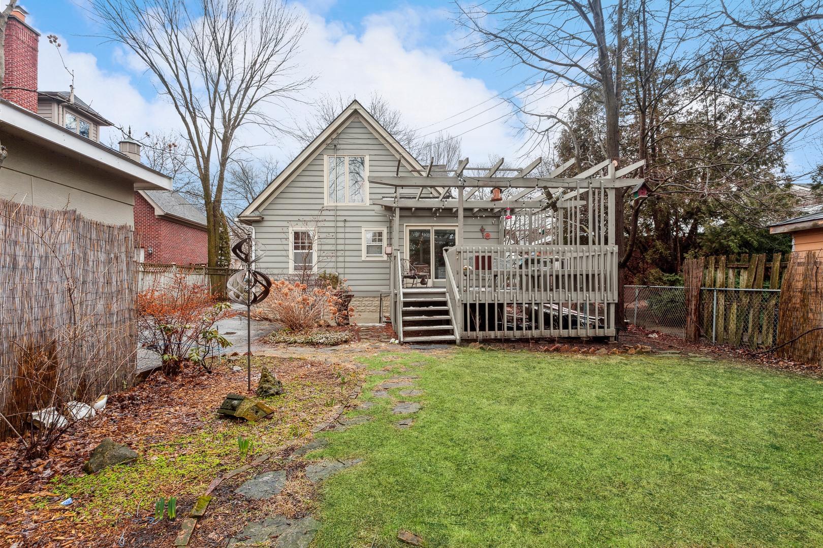 S Bodin St, Hinsdale, IL 60521