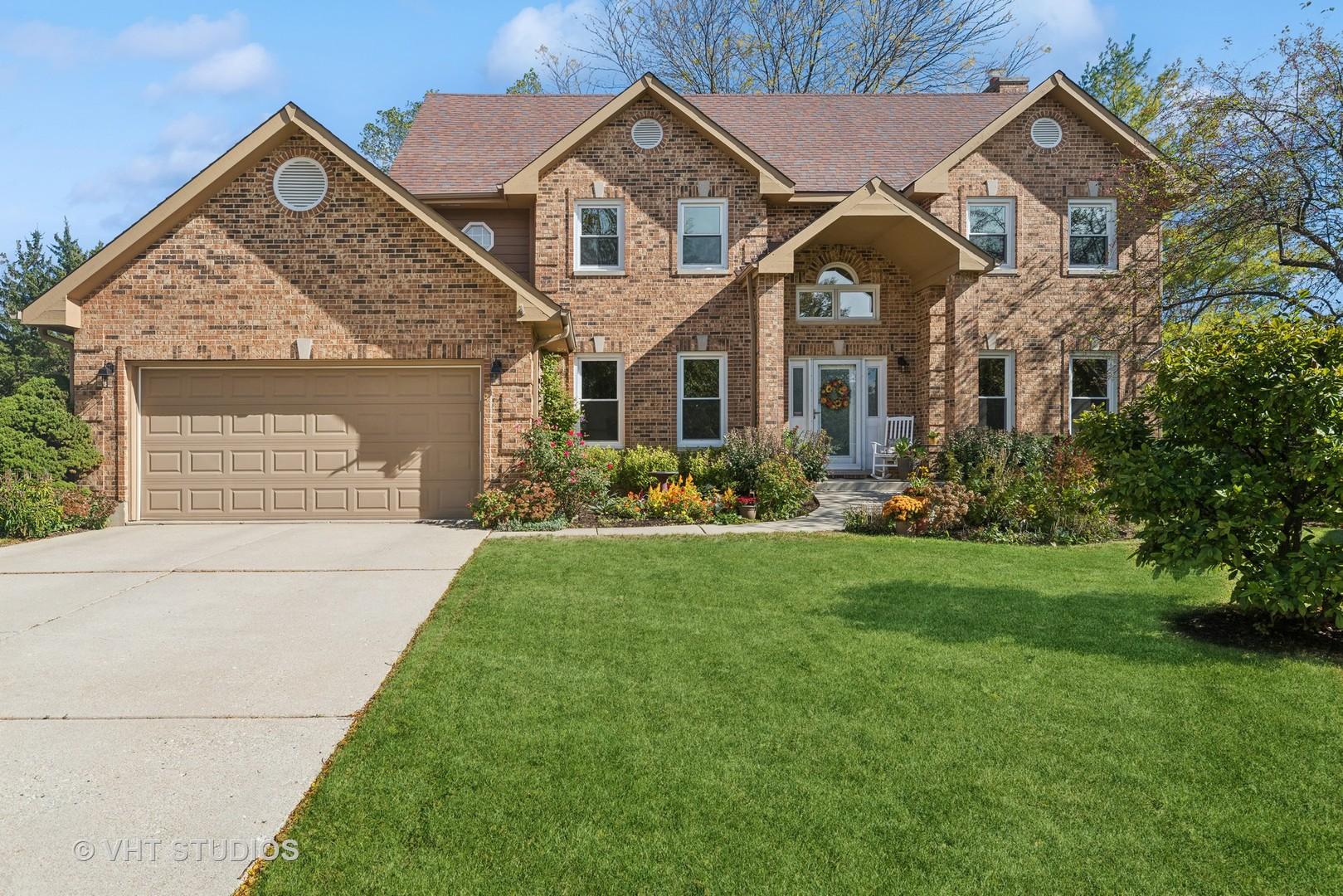 Red Pine Ave, Gurnee, IL 60031