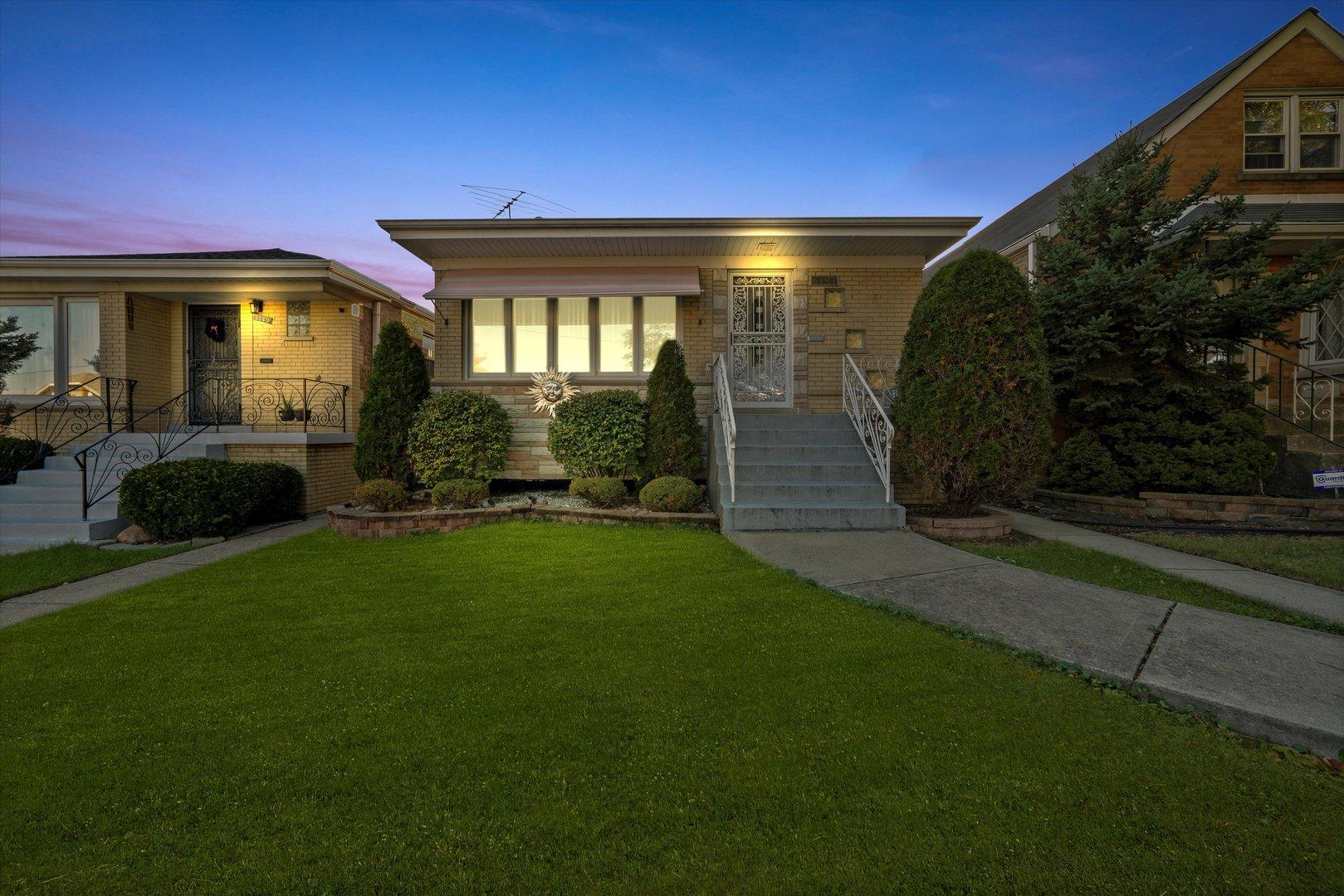 S Lockwood Ave, Chicago, IL 60638