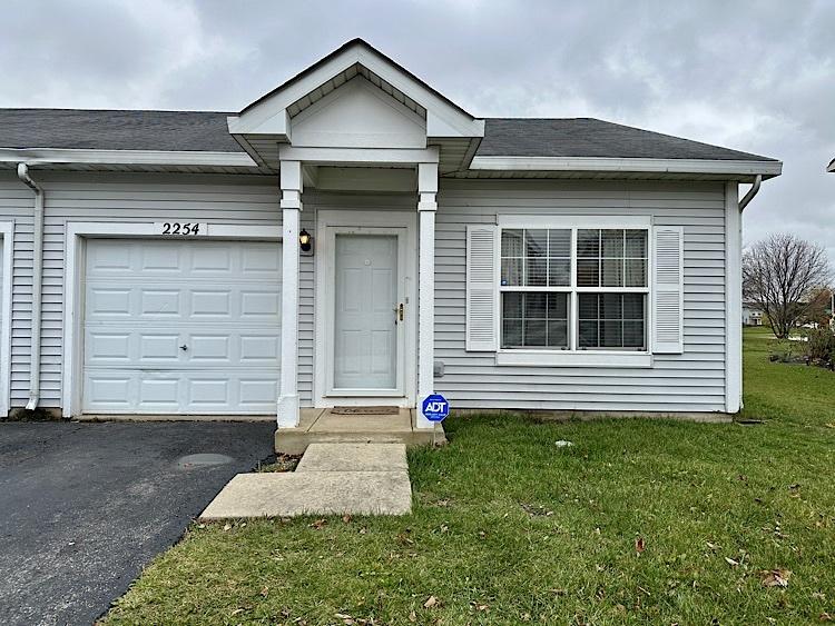 Margaret Dr, Montgomery, IL 60538