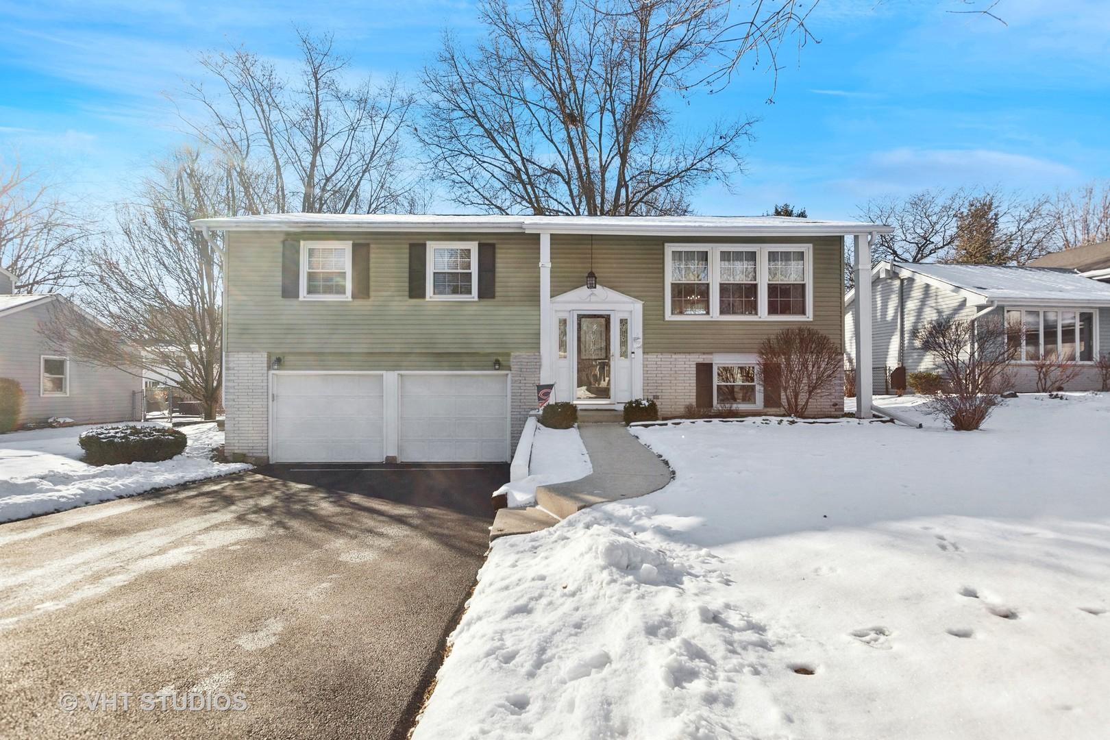 Drendel Ln, Naperville, IL 60565