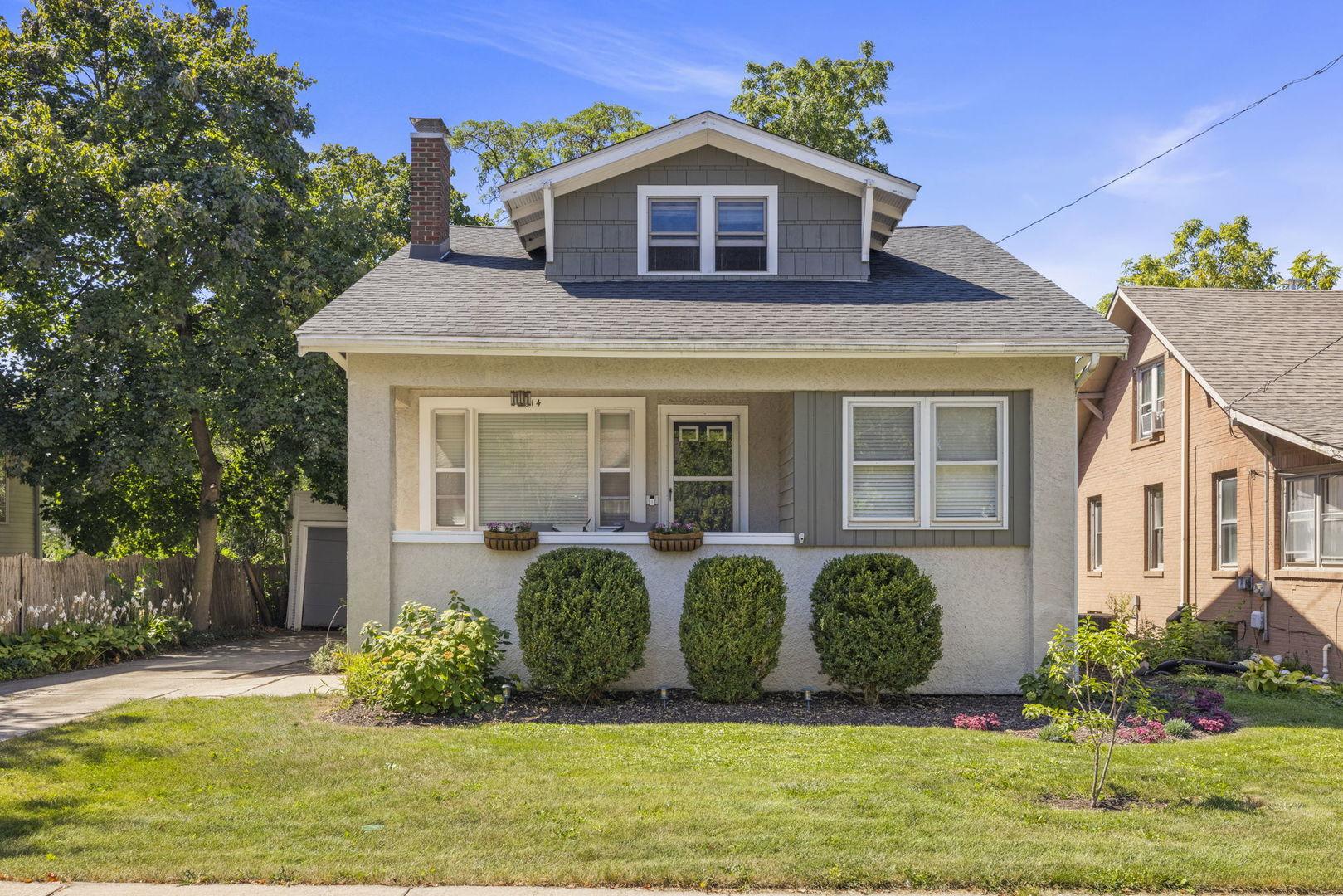 S West St, Wheaton, IL 60187