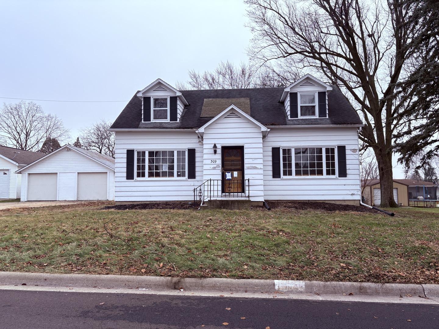 W South St, Pearl City, IL 61062