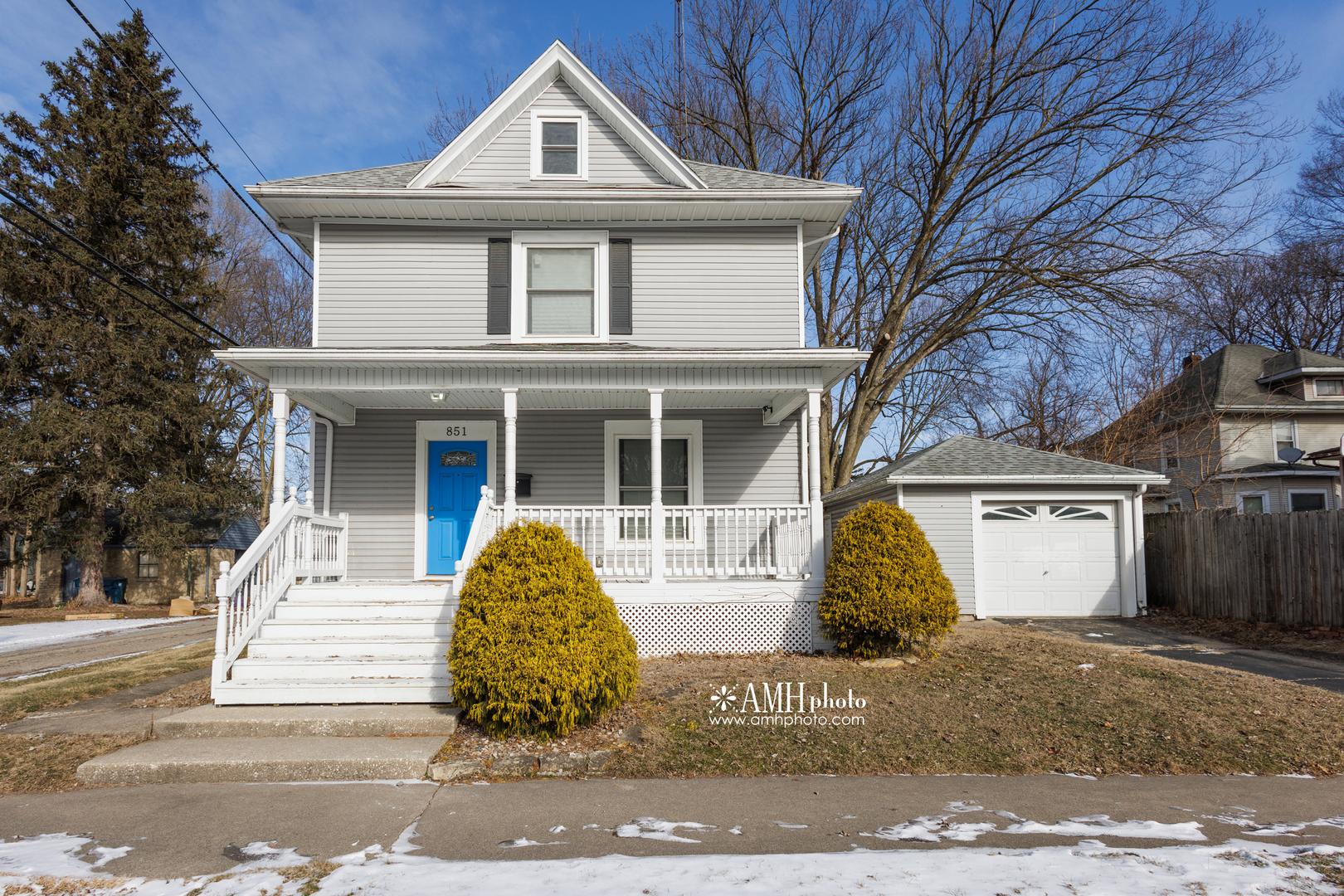 E Bourbonnais St, Kankakee, IL 60901