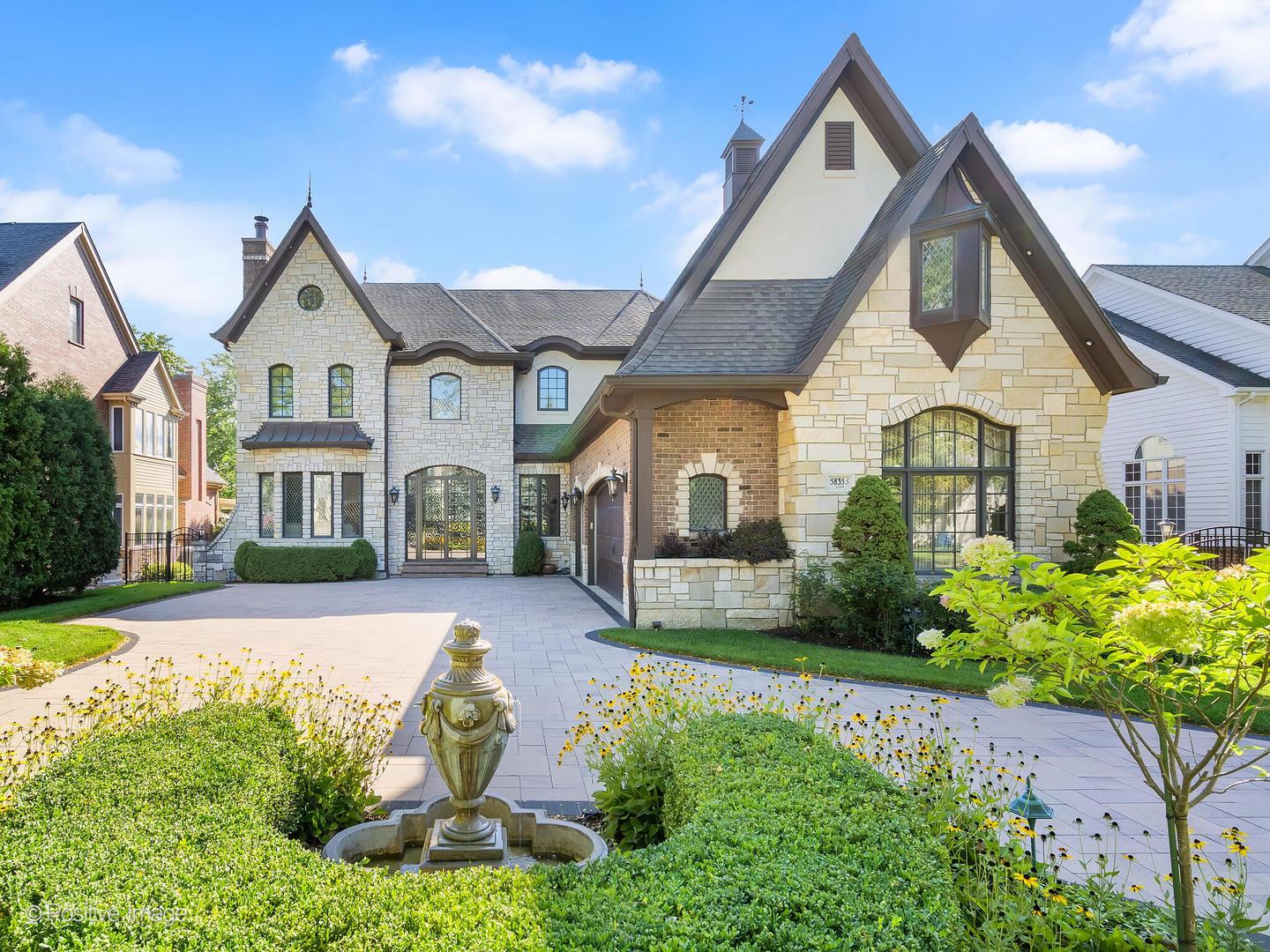 S Grant St, Hinsdale, IL 60521
