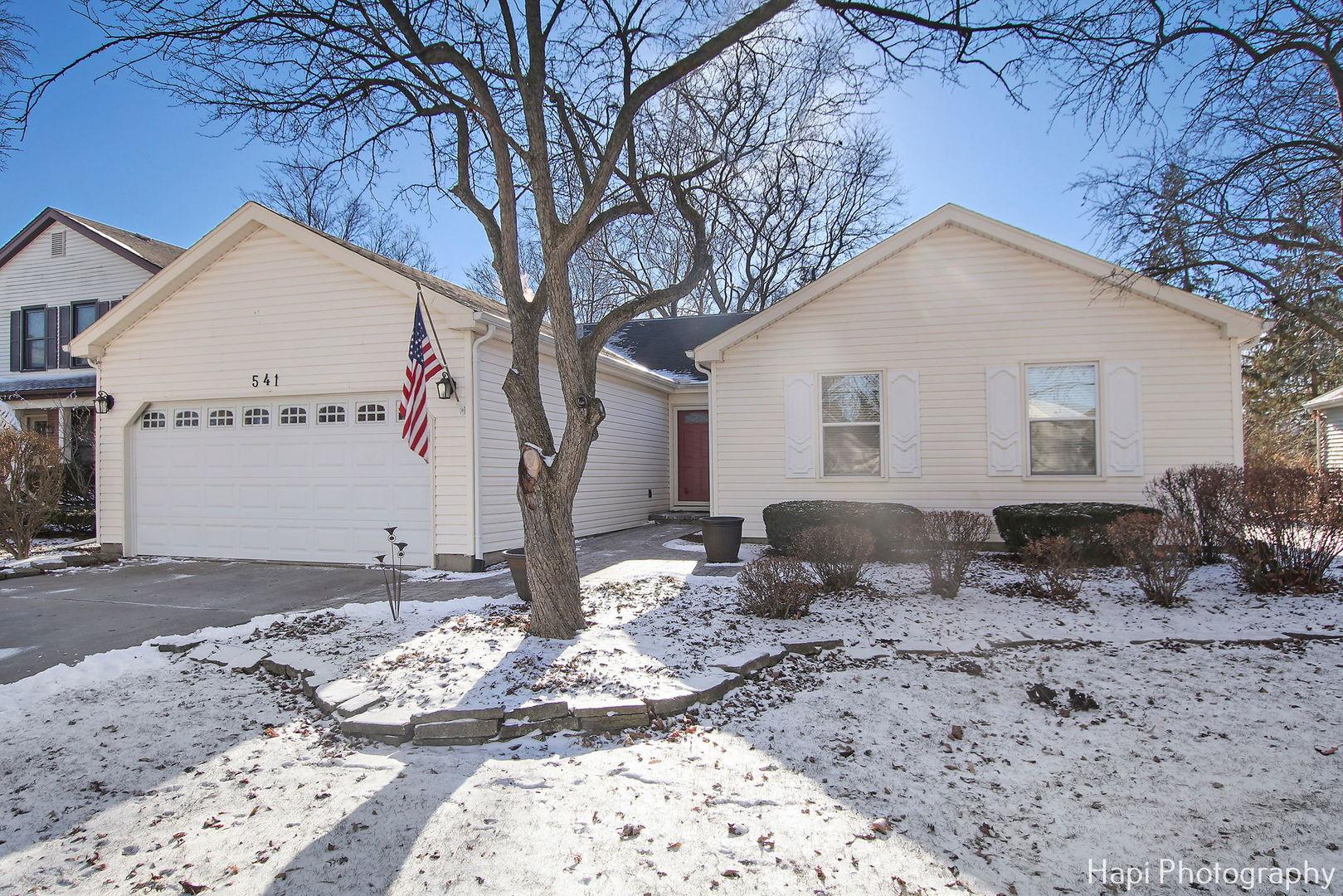 Caren Dr, Buffalo Grove, IL 60089