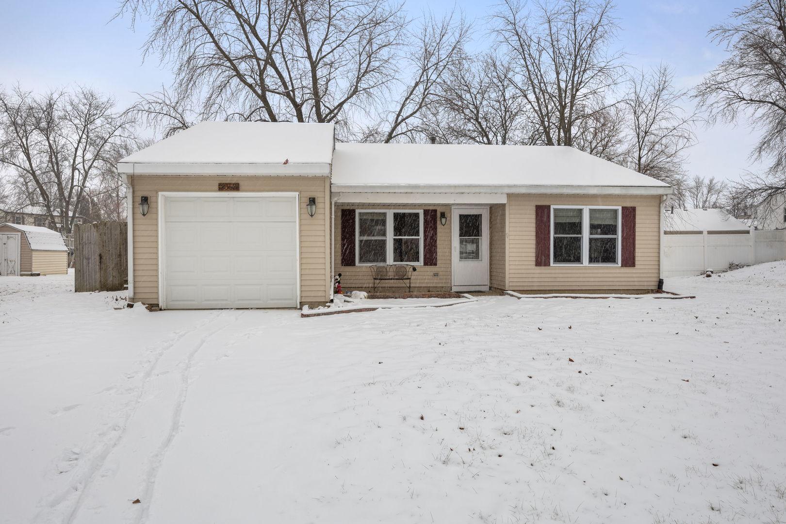 Jennifer Ln, Bolingbrook, IL 60440