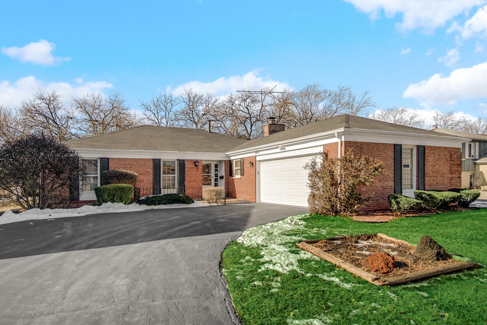 Cherrywood Ln, Homewood, IL 60430