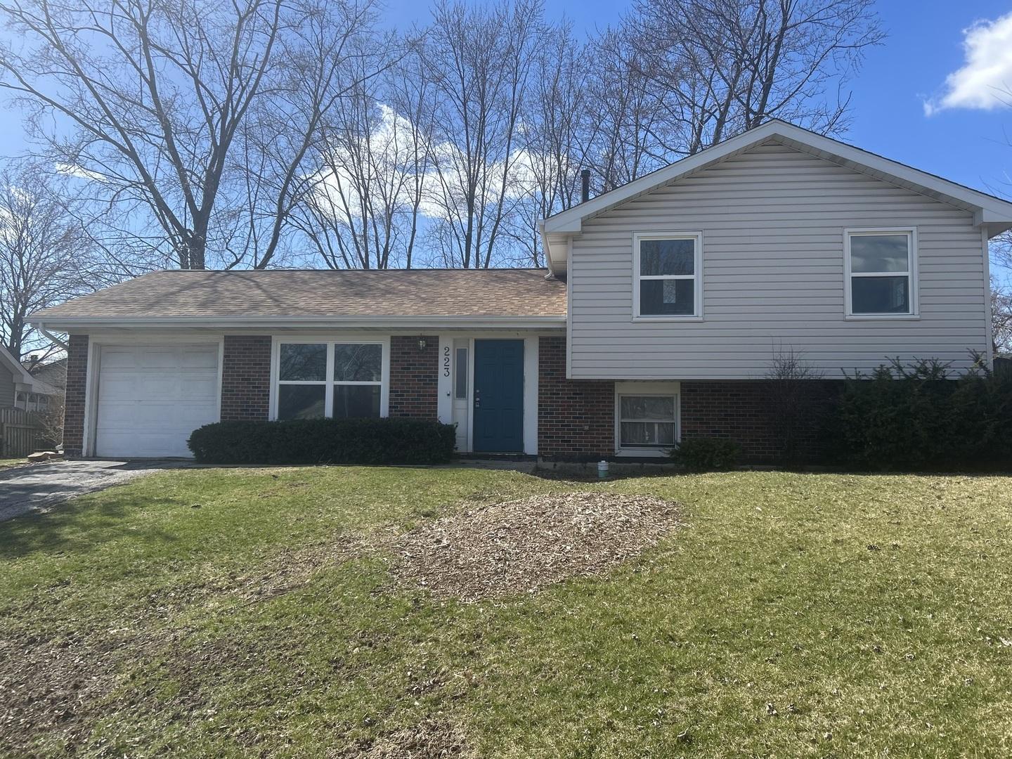 Gettysburg Dr, Bolingbrook, IL 60440