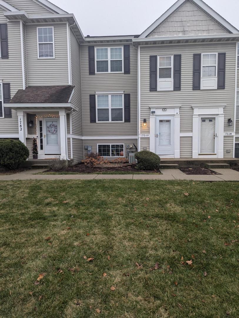 Fieldstone Dr N, Shorewood, IL 60404