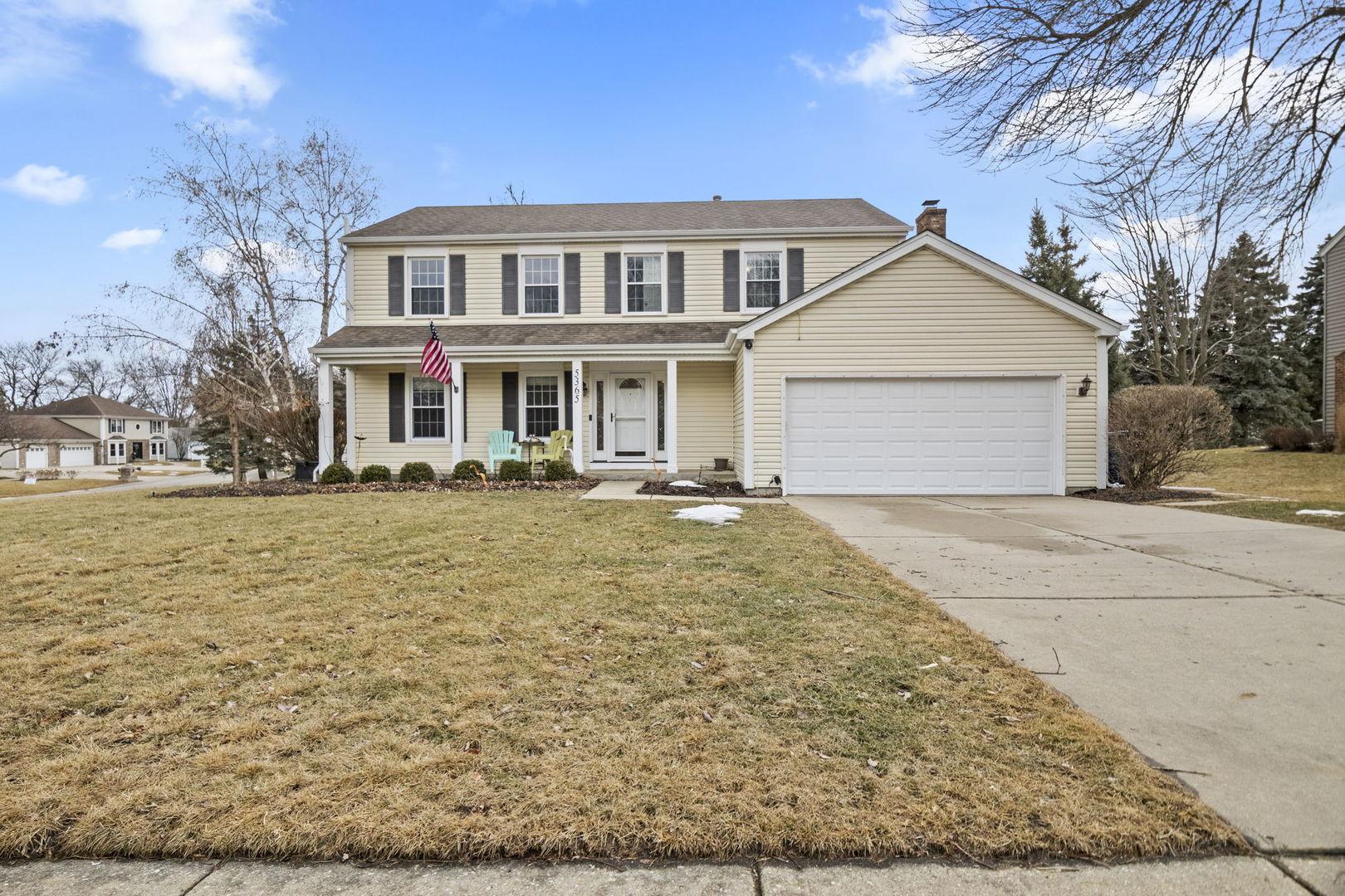 Ashwood Ln, Gurnee, IL 60031