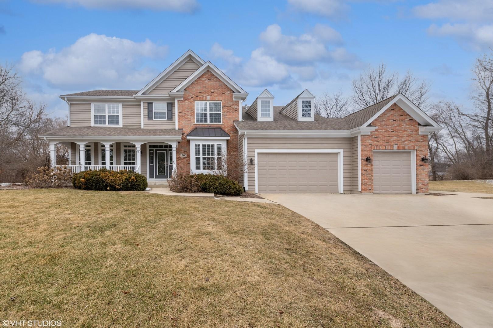Dunns Ct, Fox Lake, IL 60020