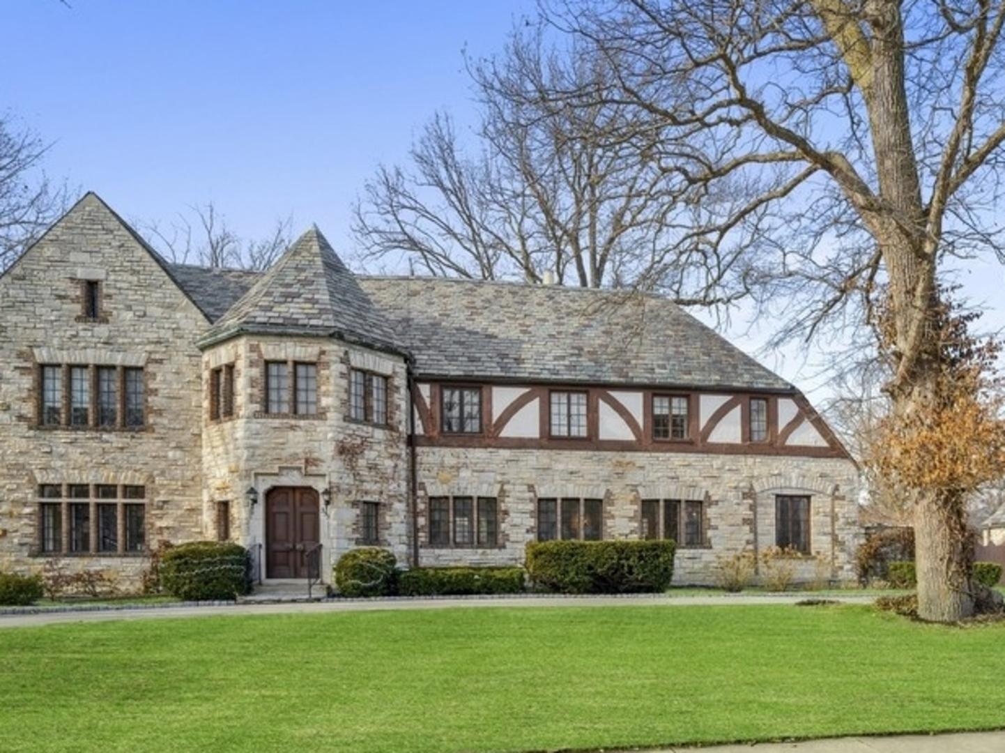 Kenilworth Ave, Kenilworth, IL 60043