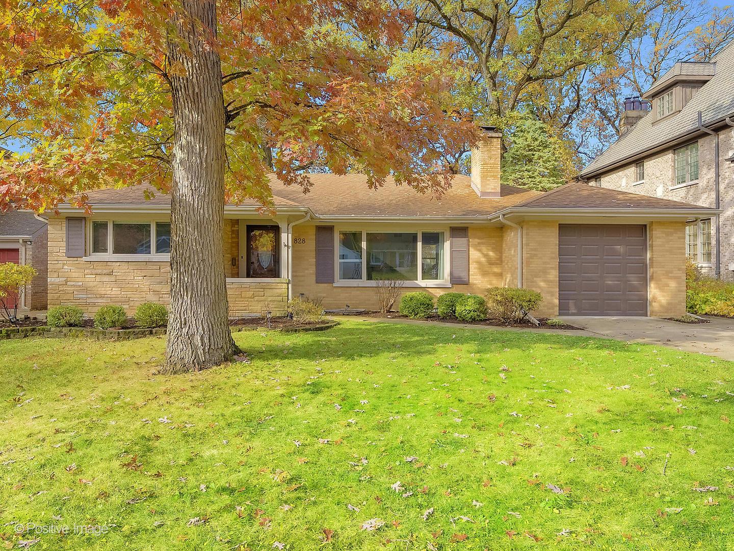 N Stone Ave, La Grange Park, IL 60526