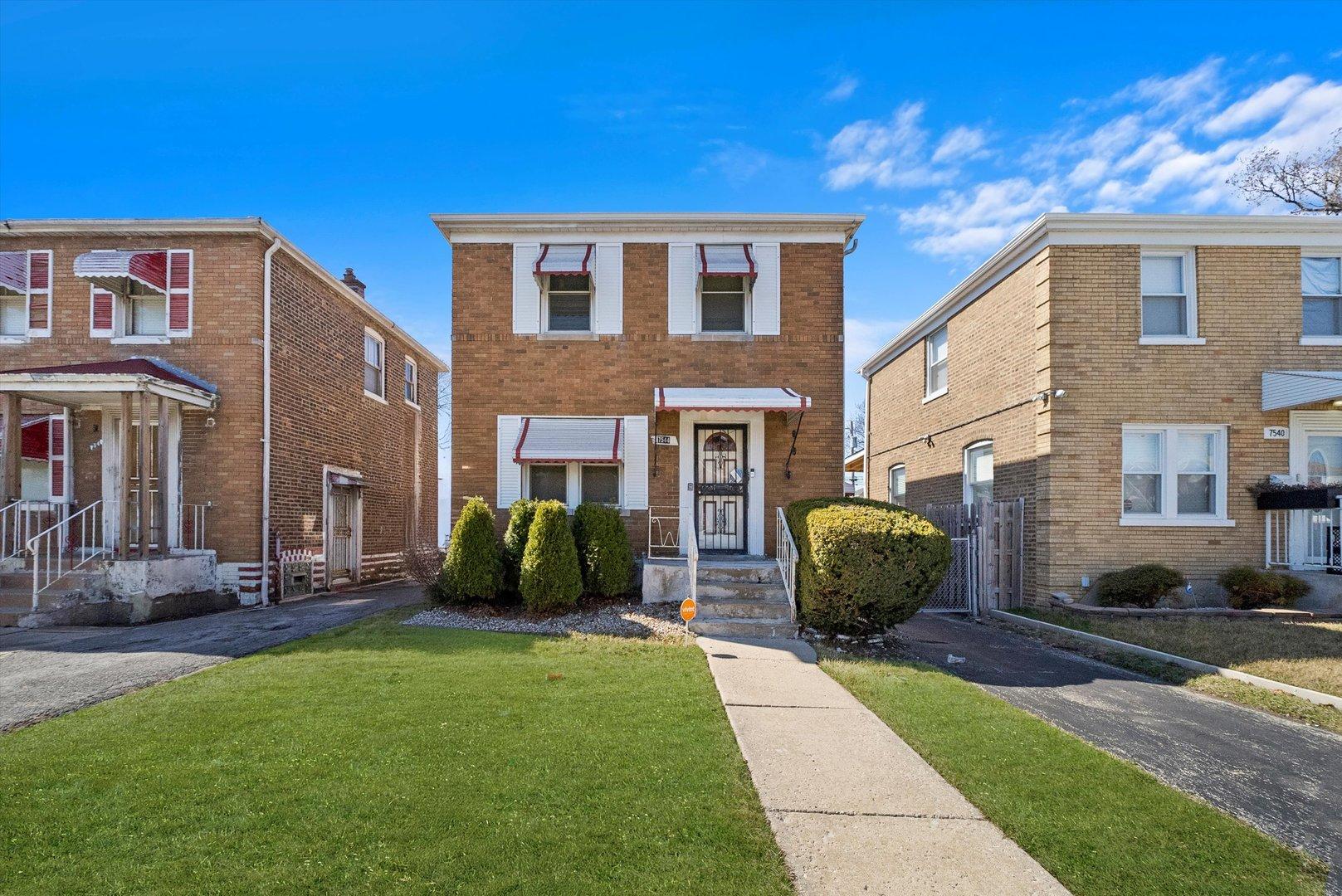 S Damen Ave, Chicago, IL 60620