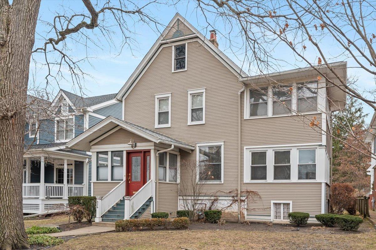 10th St, Wilmette, IL 60091