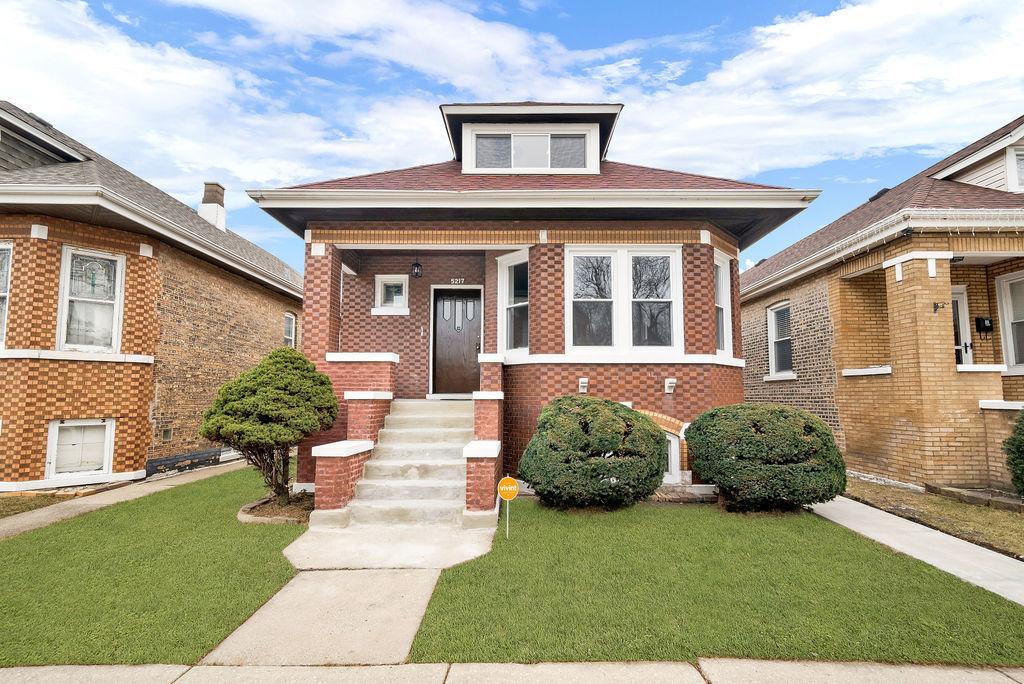 S Christiana Ave, Chicago, IL 60632