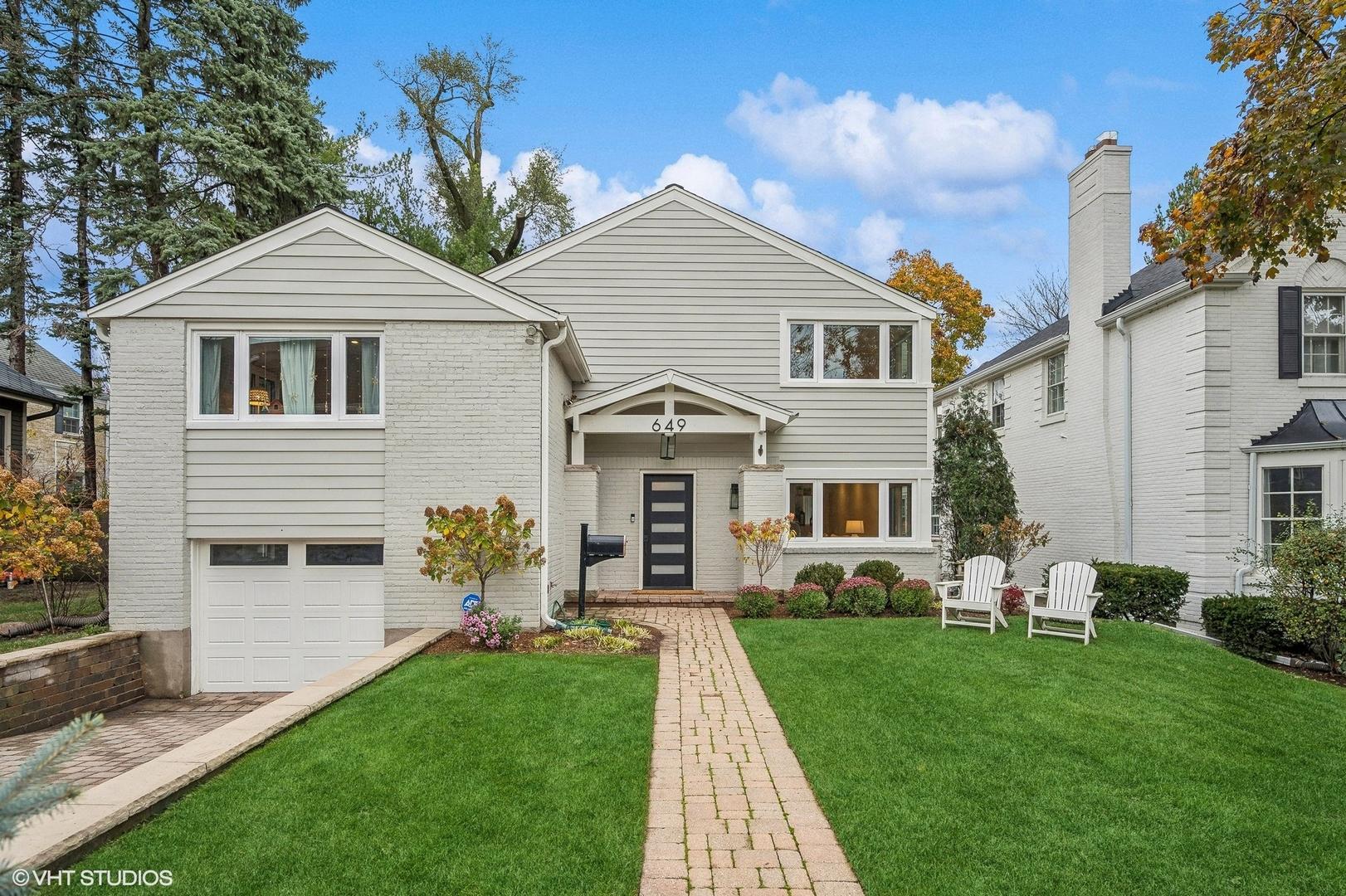 Kenilworth Ter, Kenilworth, IL 60043