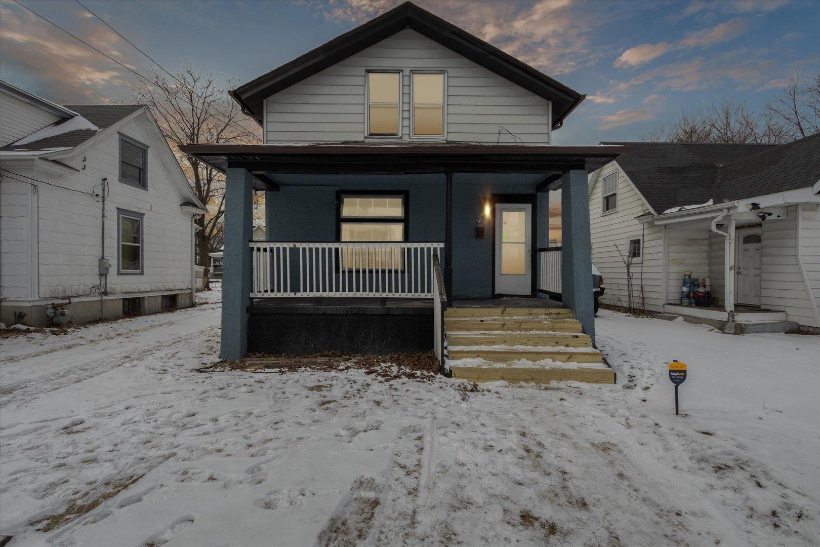 9th St, Rockford, IL 61104