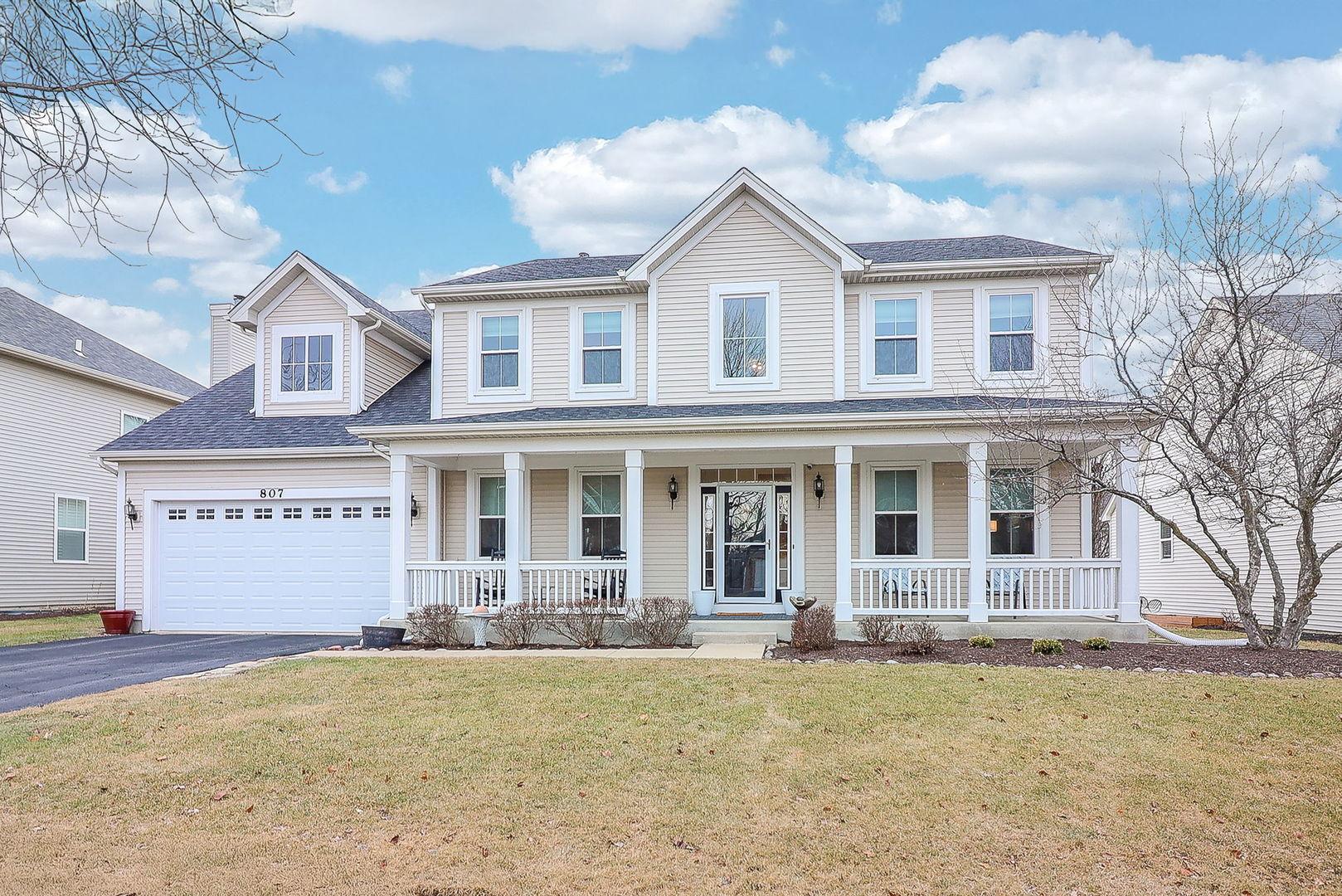 Barton Dr, Oswego, IL 60543