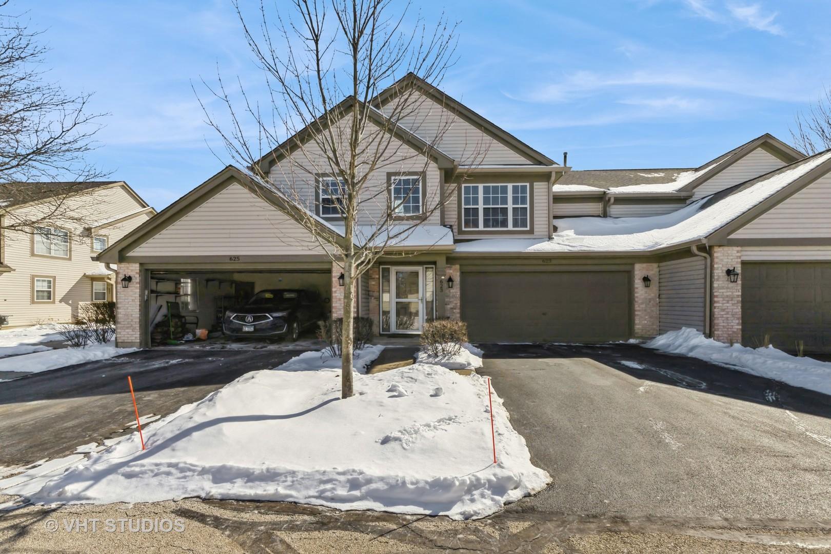 Arrowwood Ct, Lindenhurst, IL 60046