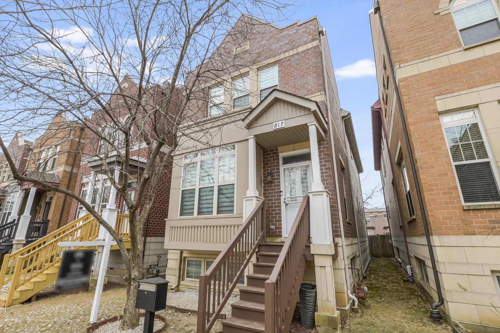 E 38th St, Chicago, IL 60653