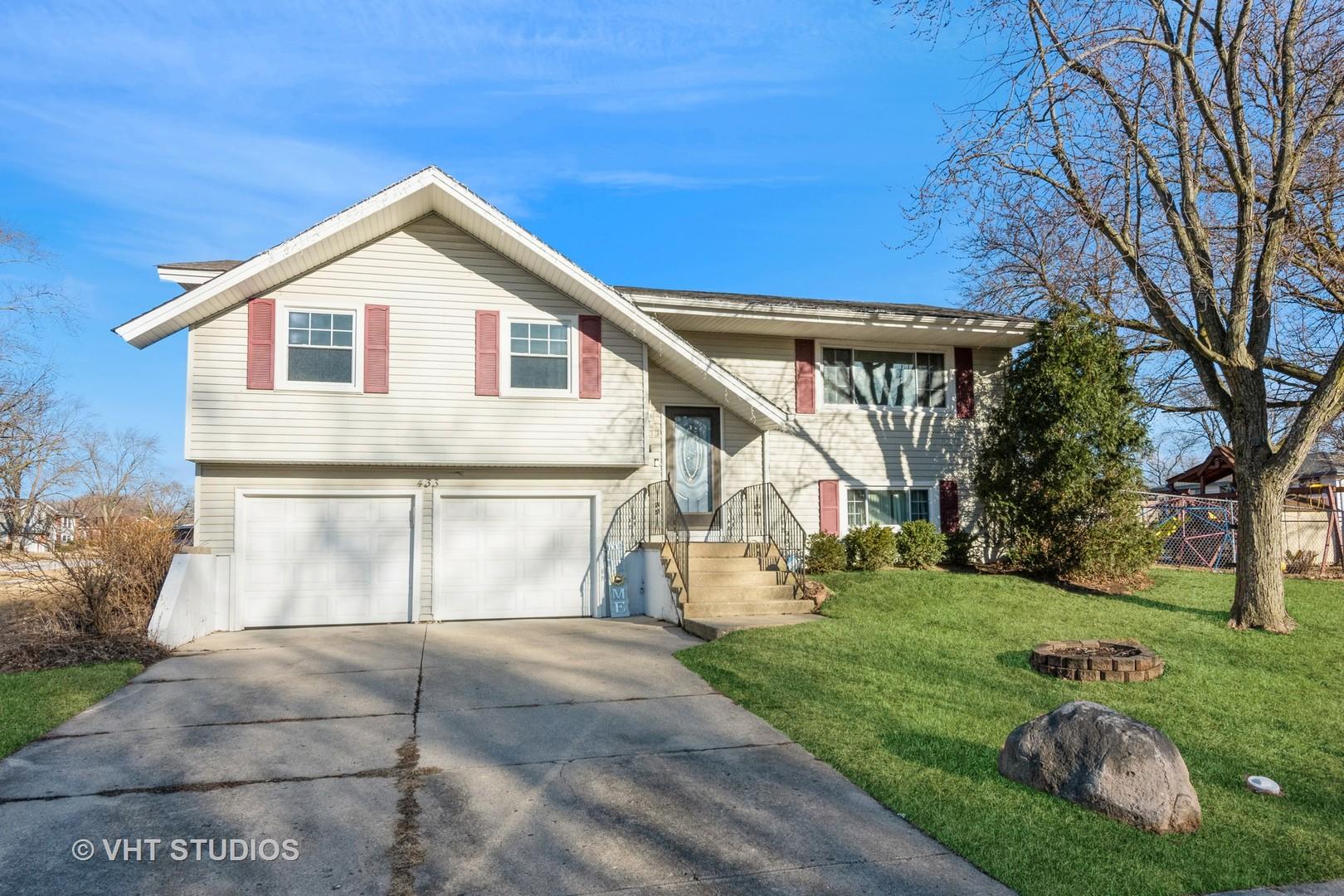 S Salem Dr, Schaumburg, IL 60193