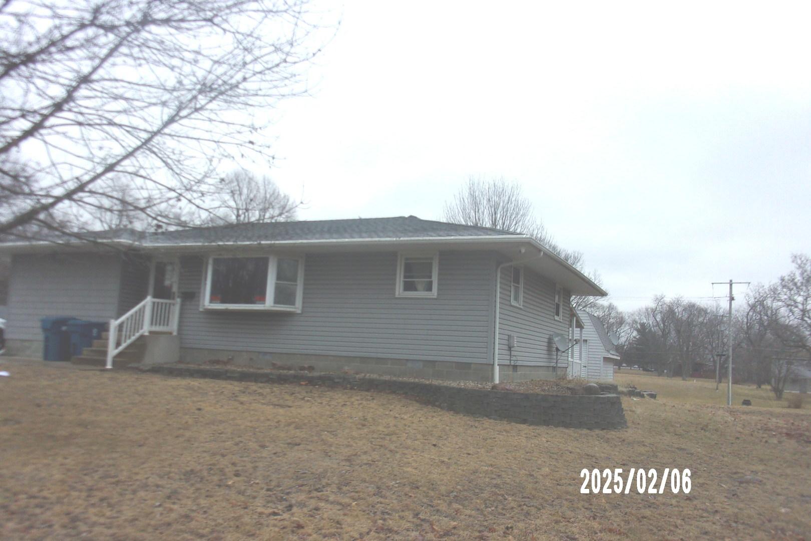 N 4th St, Watseka, IL 60970