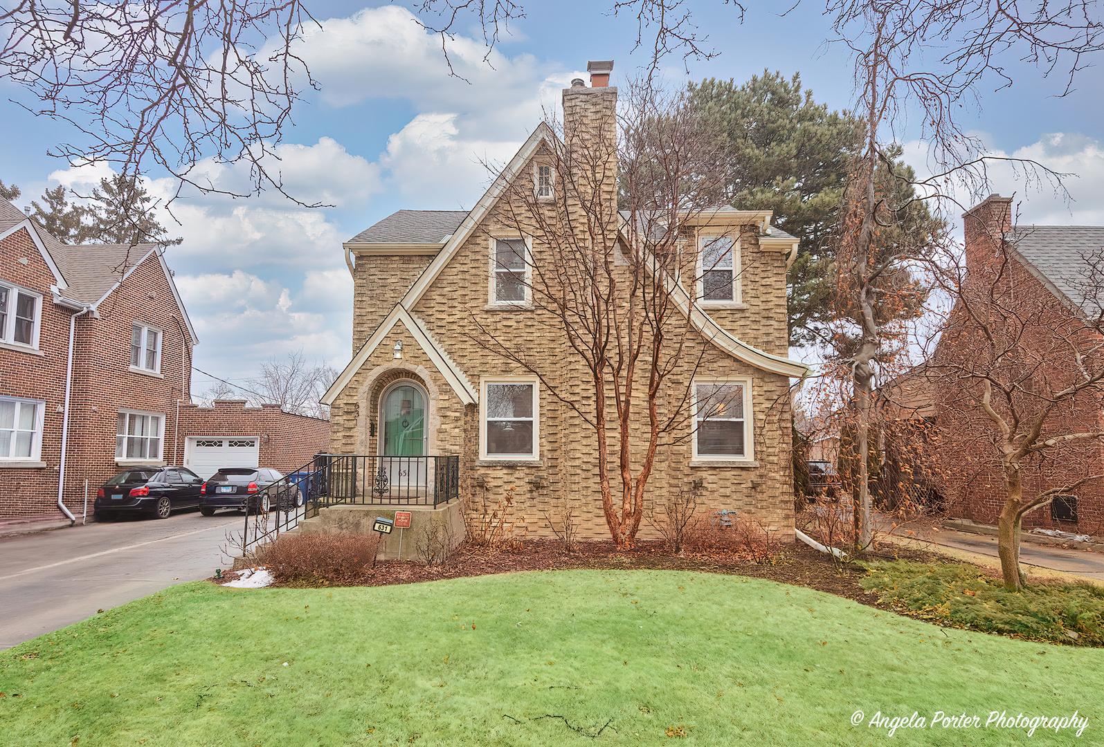 N Martin Ave, Waukegan, IL 60085