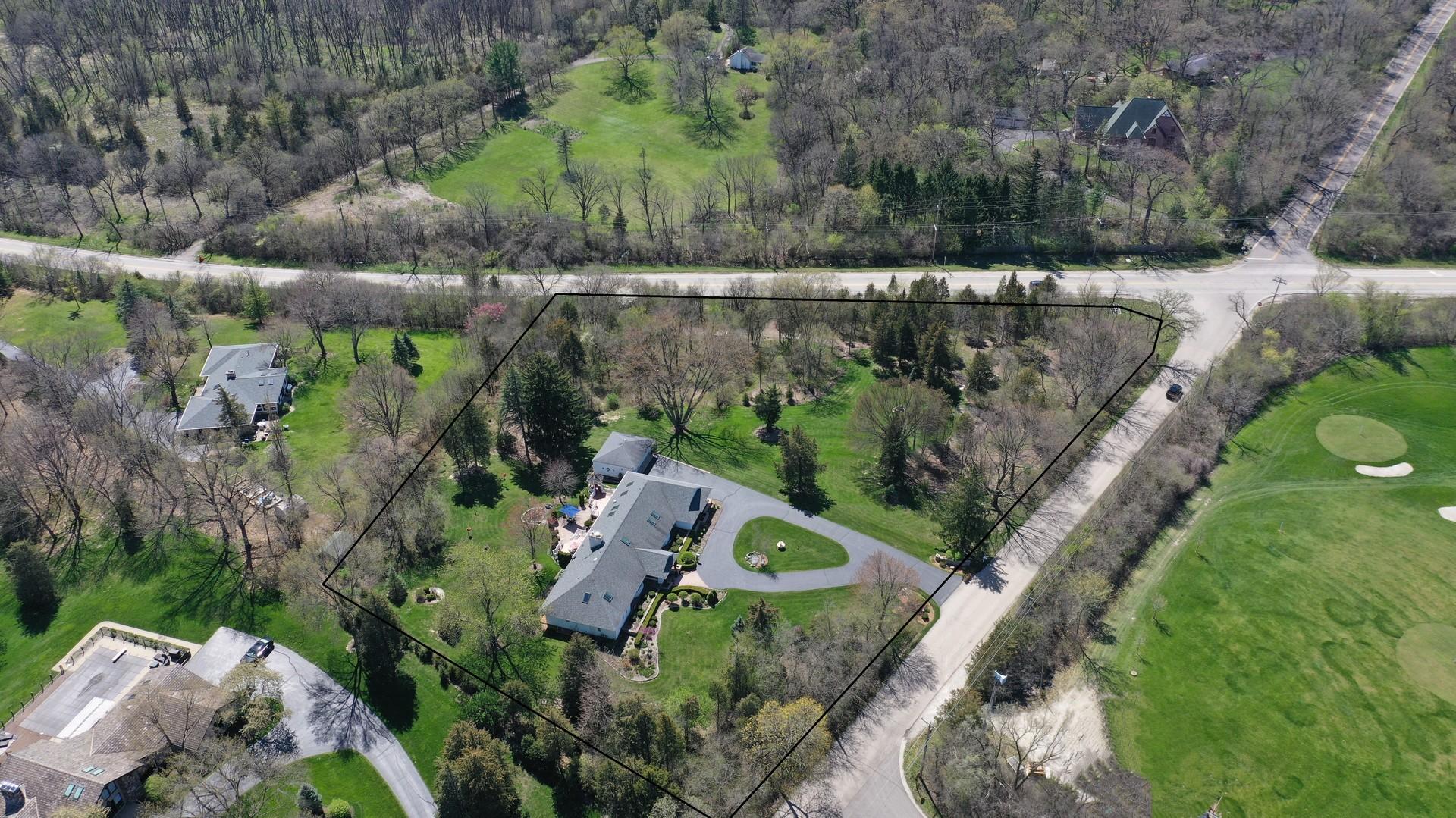 Signal Hill Rd, North Barrington, IL 60010