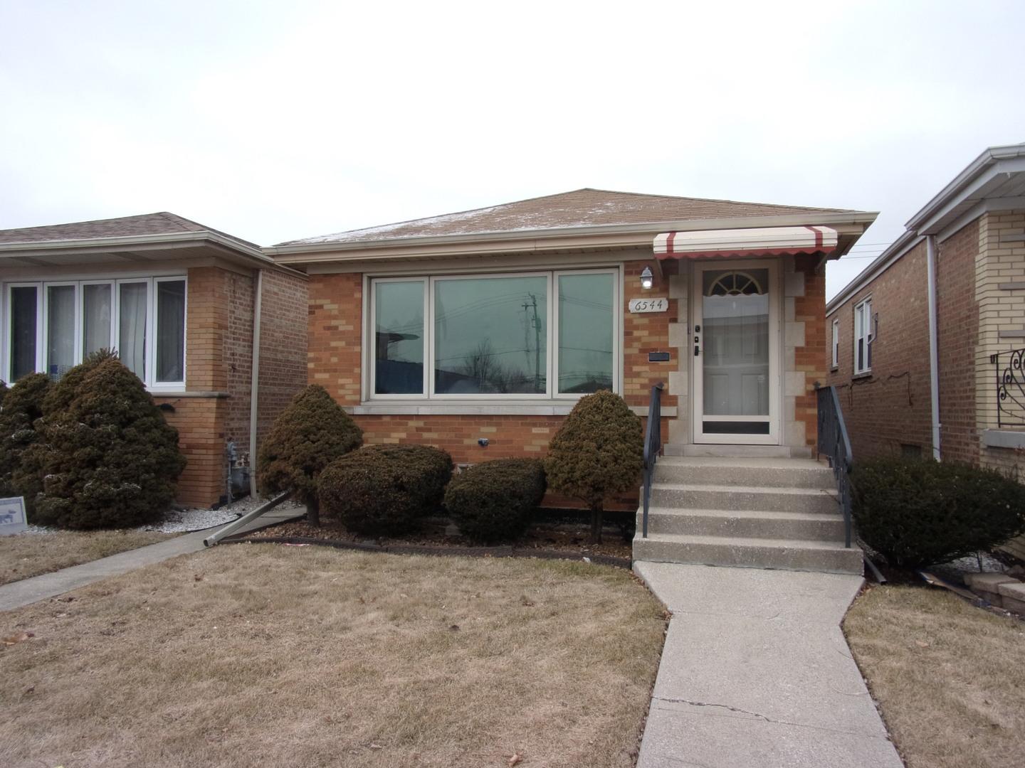 W 63rd St, Chicago, IL 60638