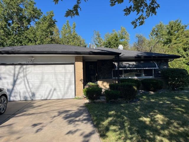 Dante Dr, South Holland, IL 60473