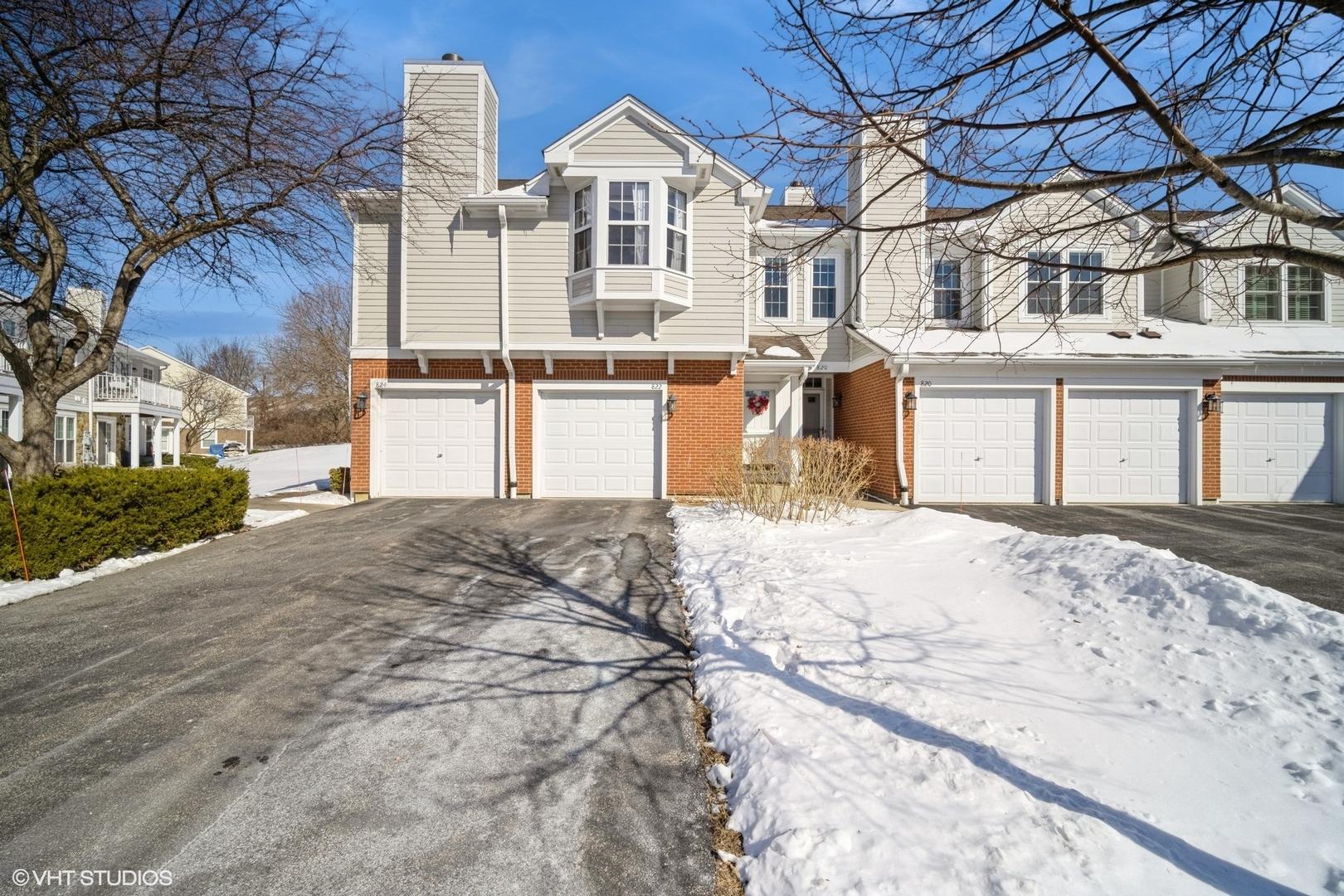 Kalamazoo Cir, Vernon Hills, IL 60061