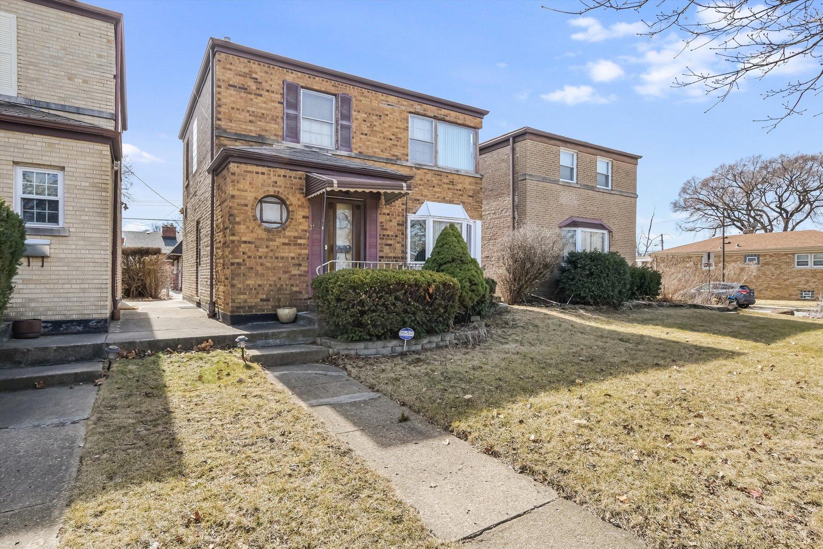 W Foster Ave, Chicago, IL 60625
