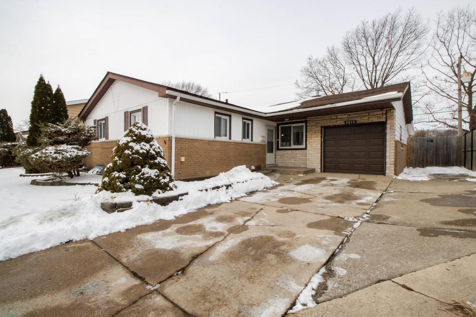 W 91st Pl, Hickory Hills, IL 60457