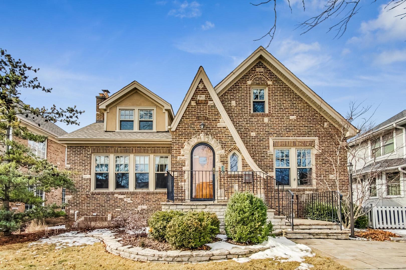S Greenwood Ave, Park Ridge, IL 60068