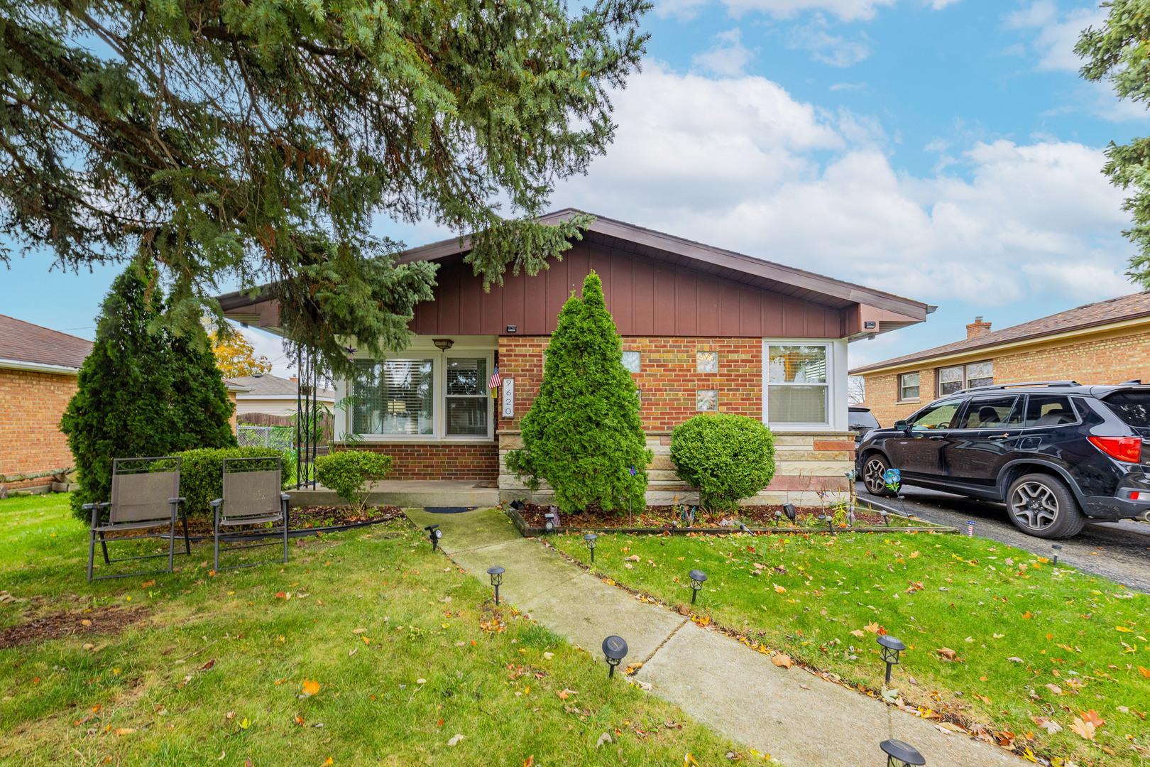 S Kenton Ave, Oak Lawn, IL 60453