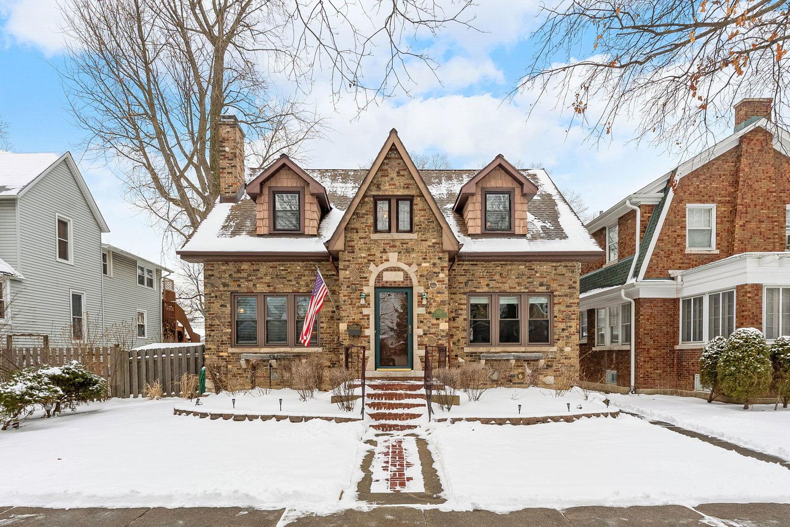 N Olympia Ave, Chicago, IL 60631