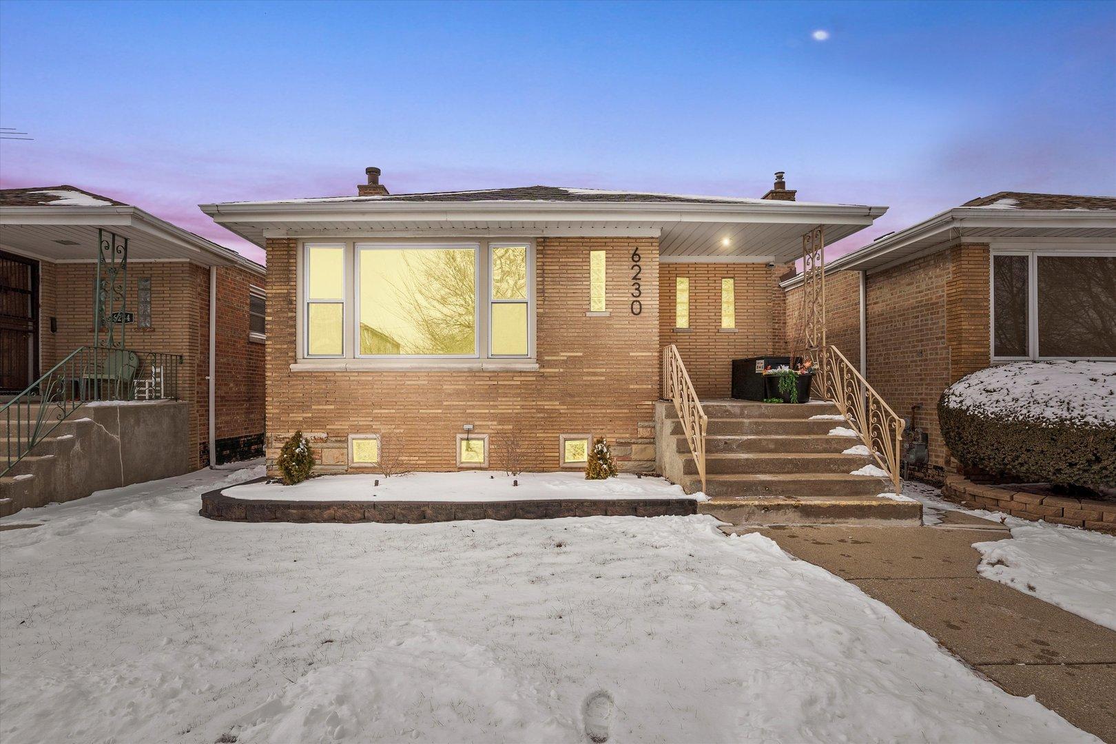 S Natoma Ave, Chicago, IL 60638