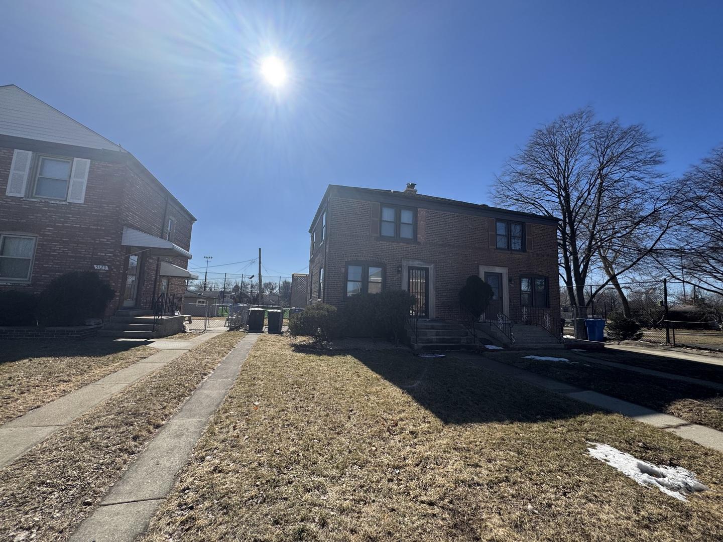 W 63rd Pl, Chicago, IL 60638