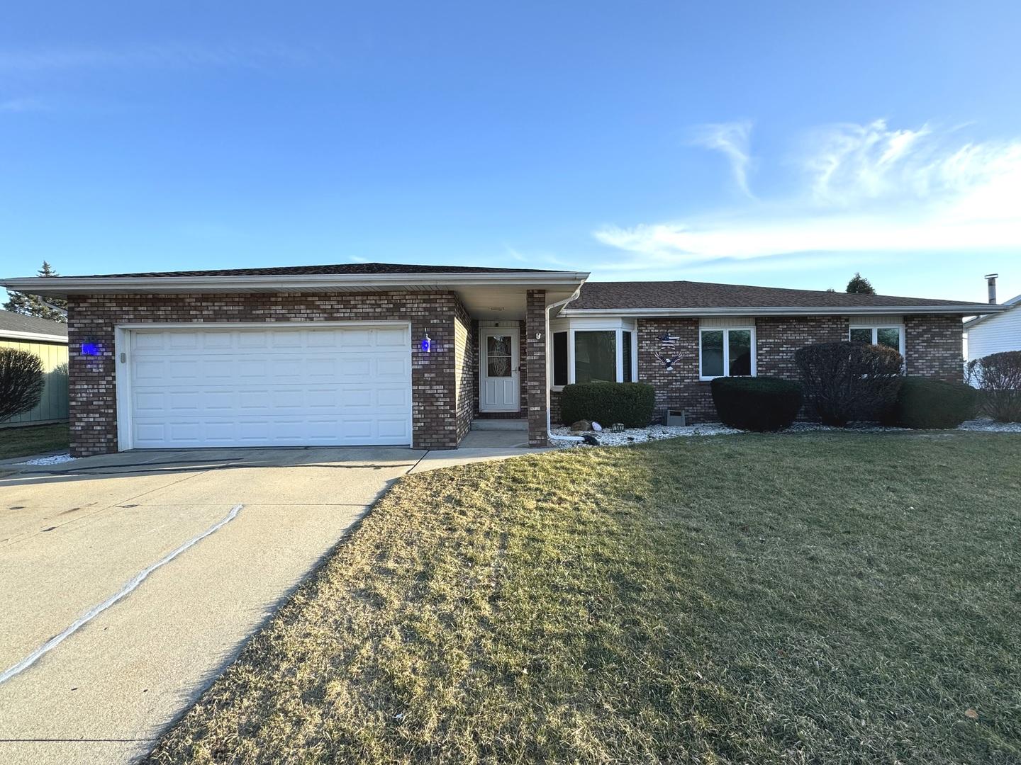 Independence Dr, Bourbonnais, IL 60914