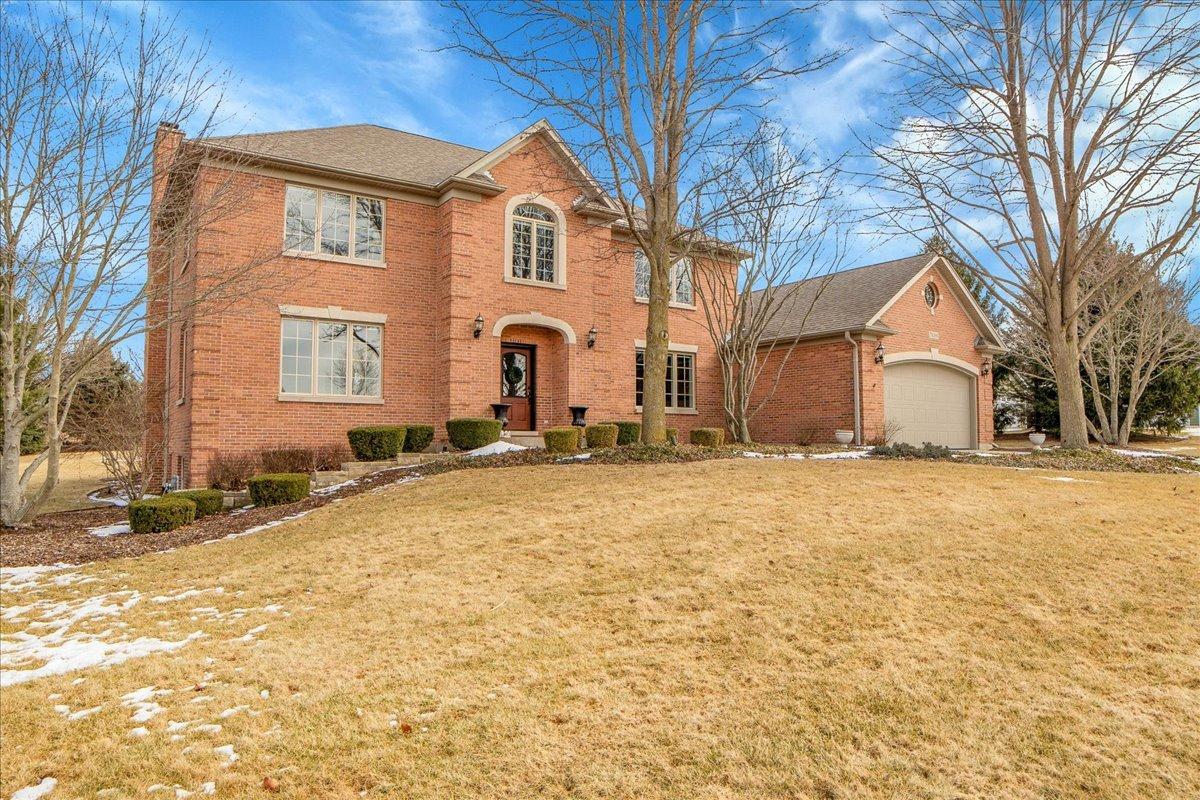 Ridge Line Rd, Saint Charles, IL 60175