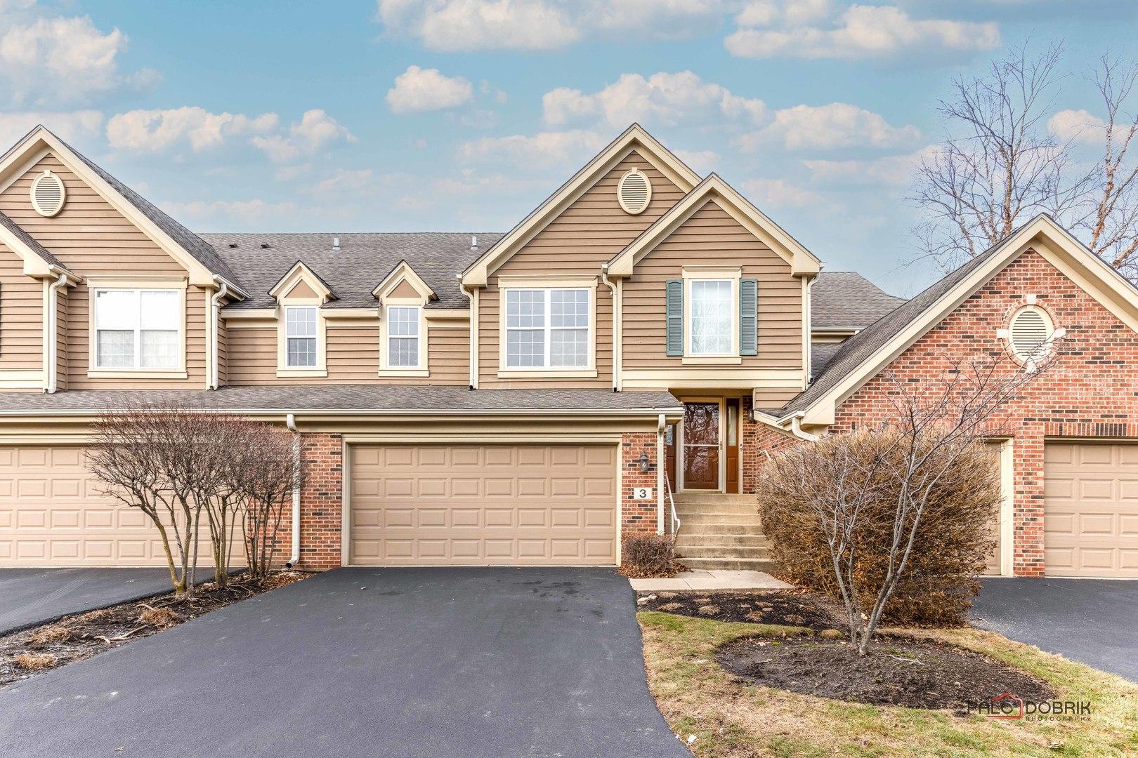 Ashford Ct, Lincolnshire, IL 60069