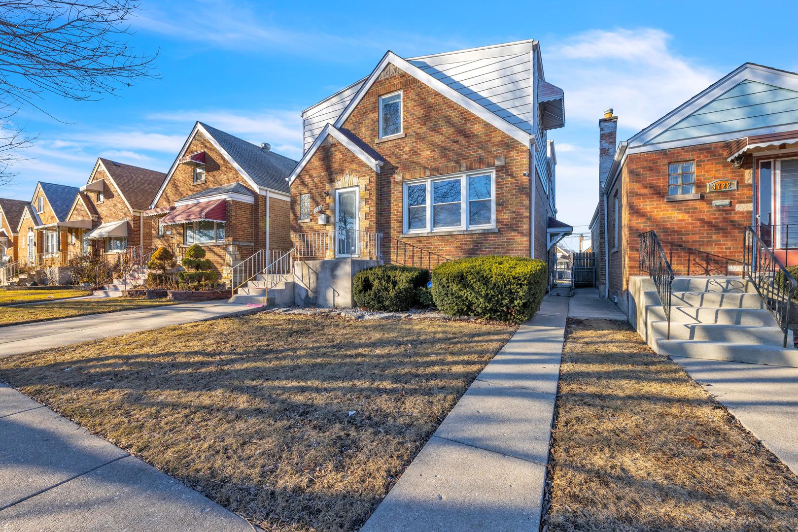 W 69th Pl, Chicago, IL 60629