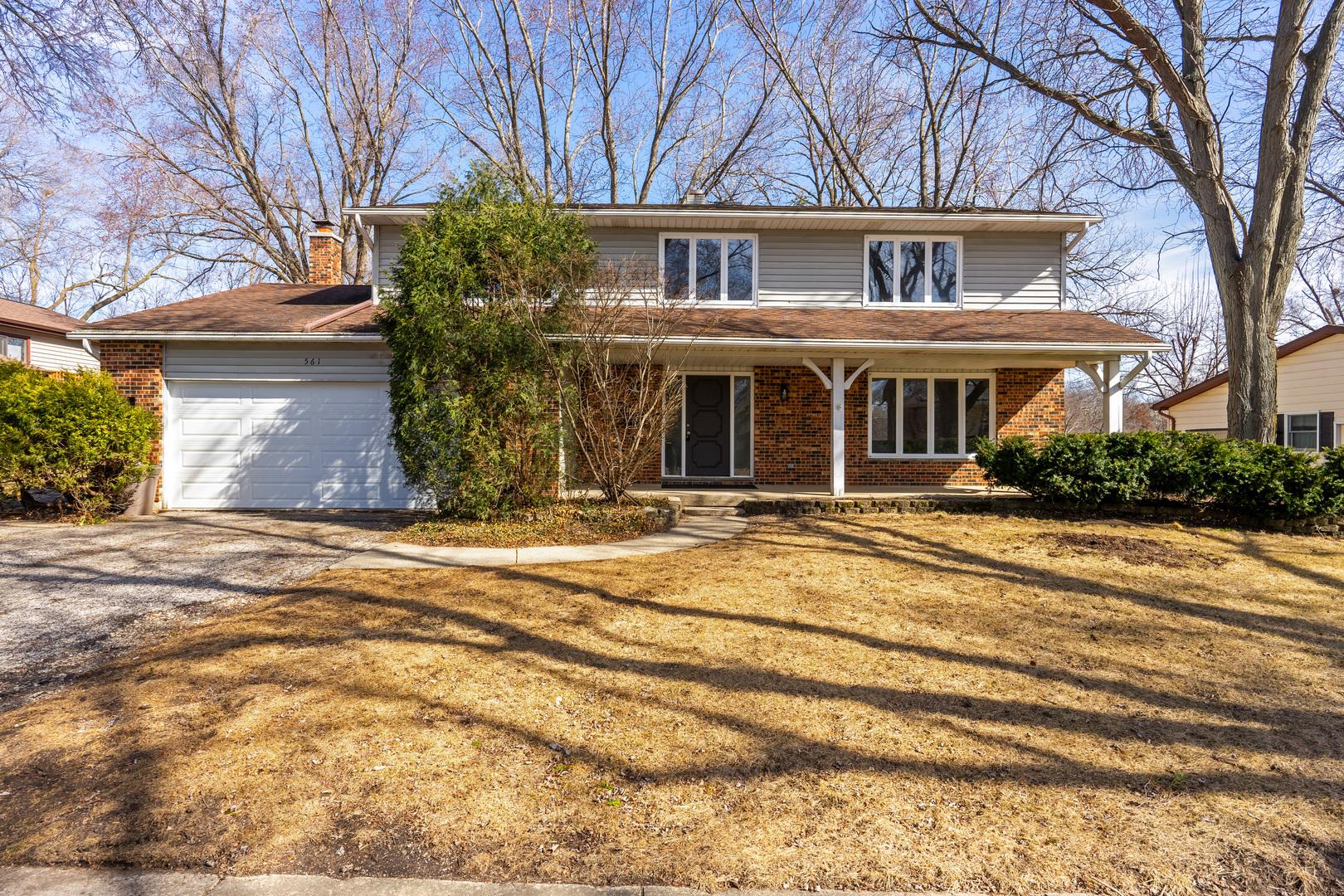 Longview Dr, Antioch, IL 60002
