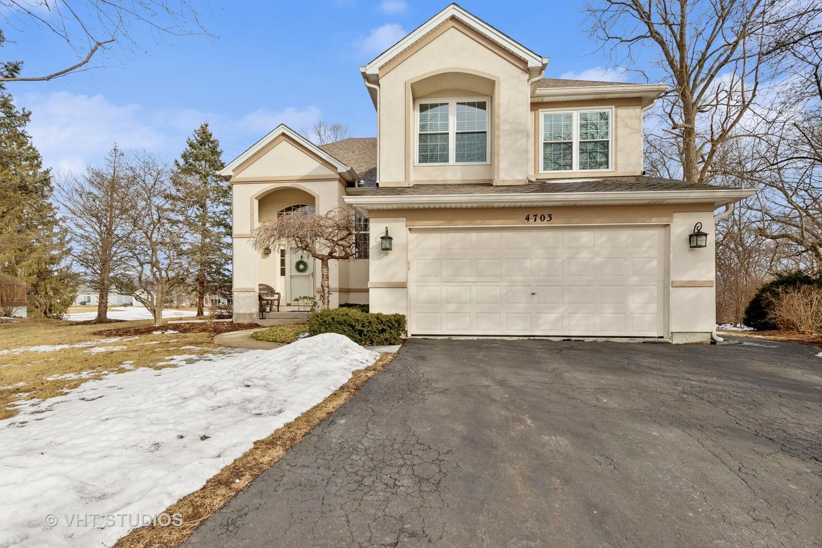 W Pebble Beach Dr, Wadsworth, IL 60083
