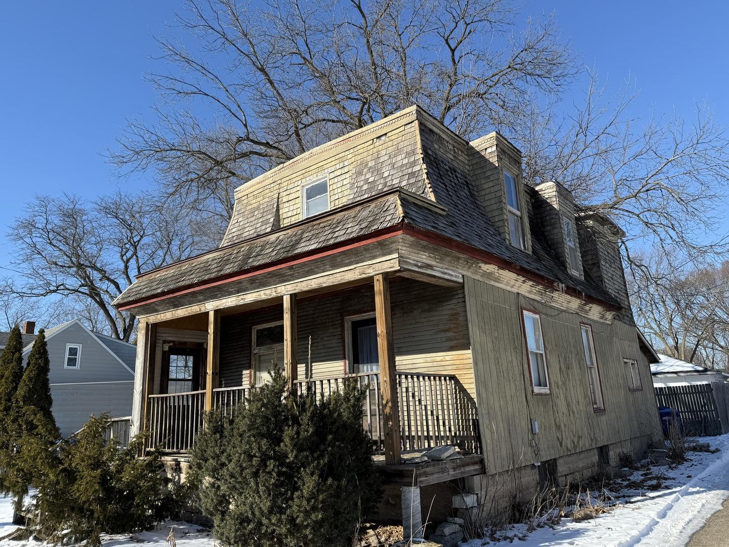 Prospect St, Dekalb, IL 60115