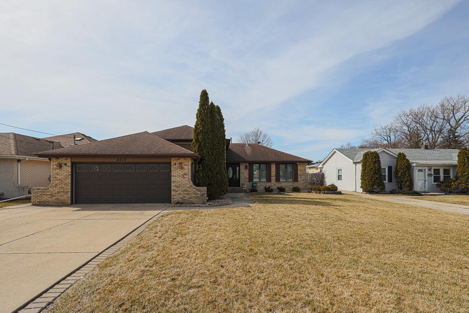 Normandy Ave, Burbank, IL 60459
