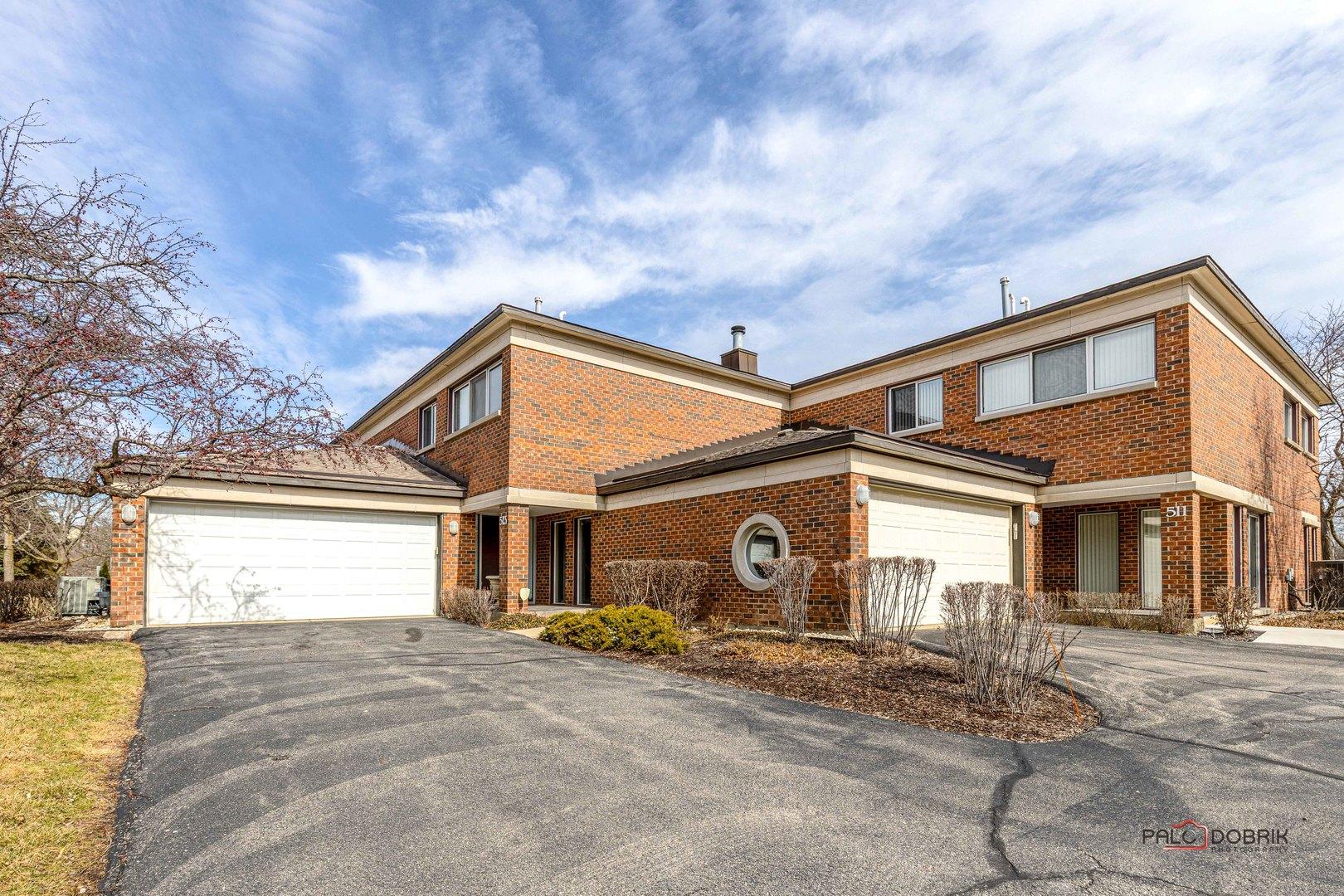 Kelburn Rd, Deerfield, IL 60015