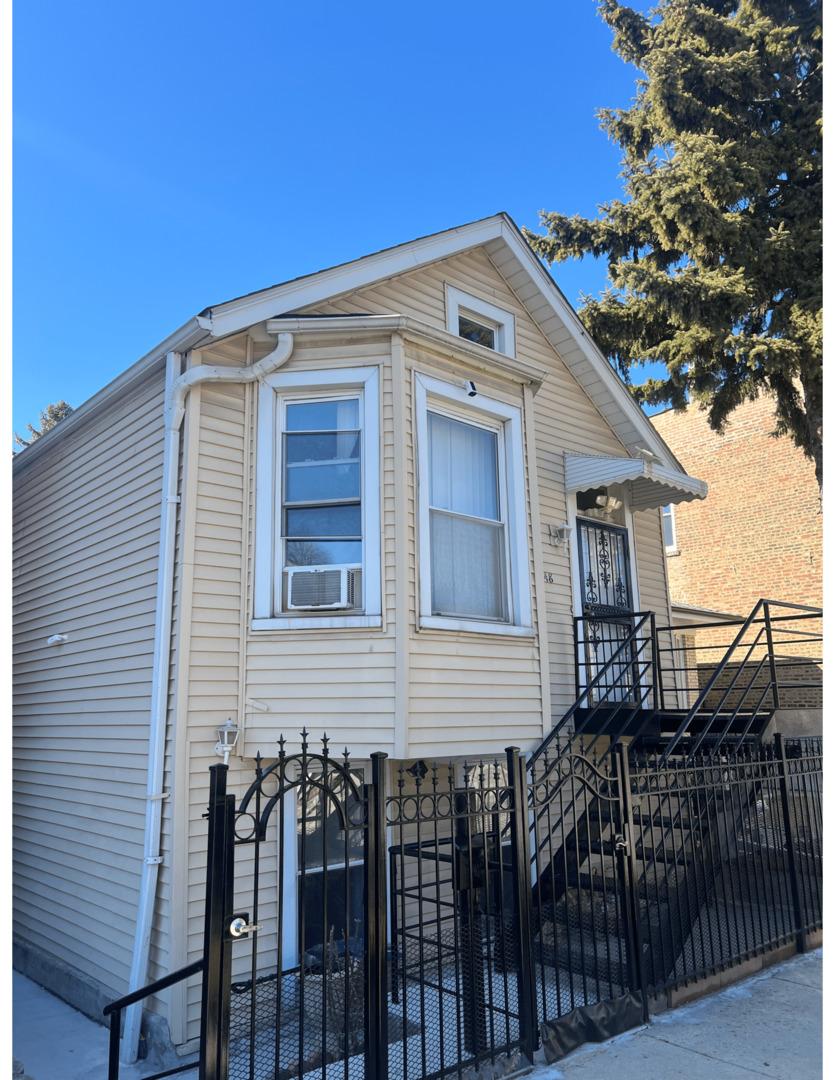 S Parnell Ave, Chicago, IL 60609